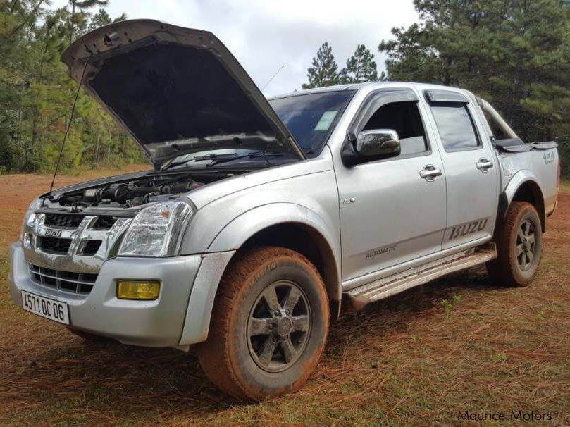 Isuzu DMax 3.0 Turbo in Mauritius