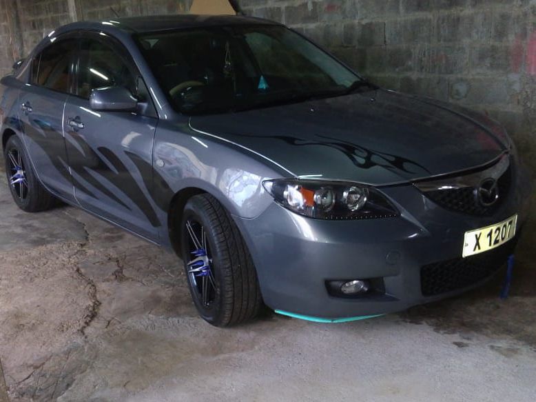 Mazda Axela in Mauritius
