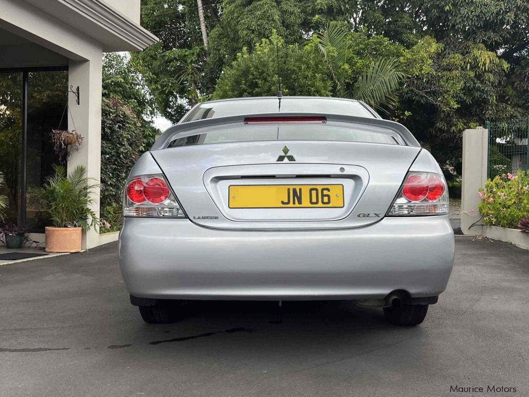 Mitsubishi Lancer GLX in Mauritius