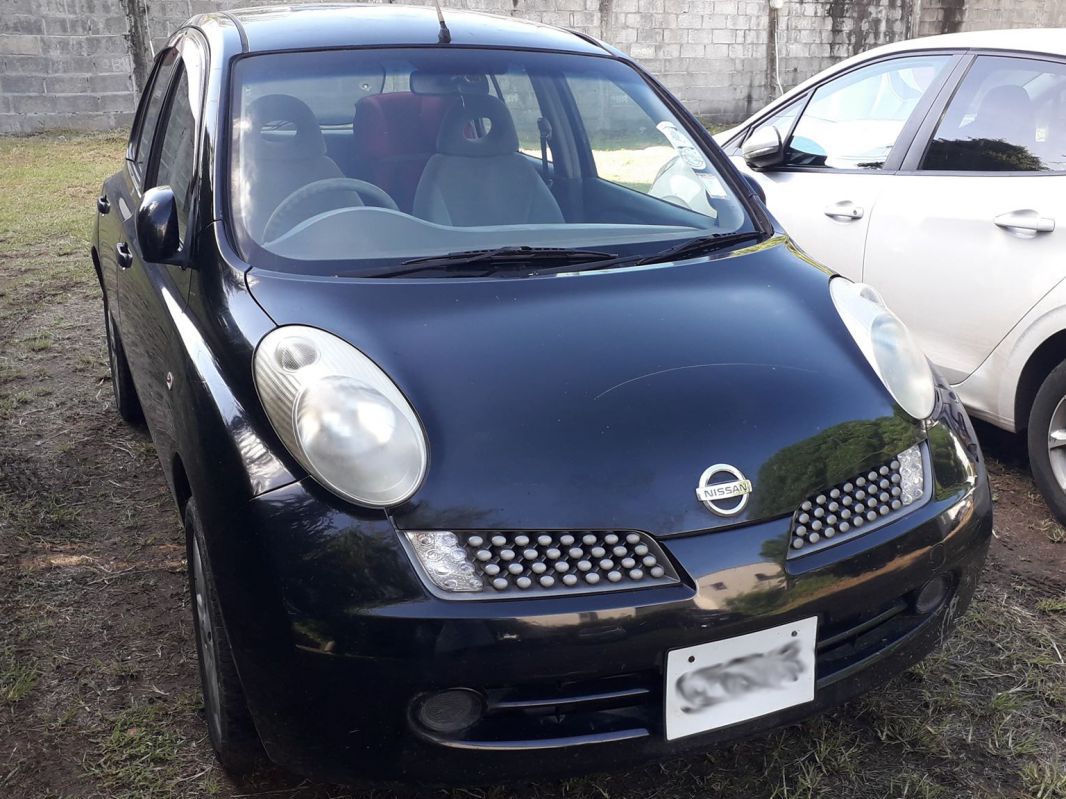 Nissan march 2006