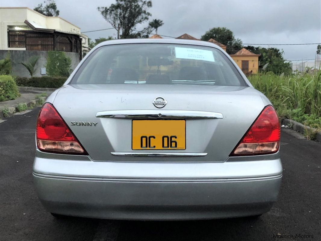 Nissan Sunny N17 in Mauritius