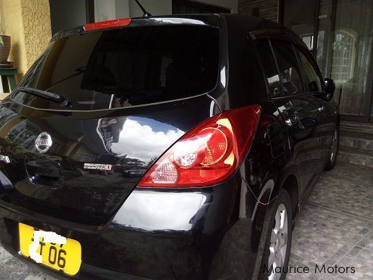 Nissan tiida hatchback in Mauritius