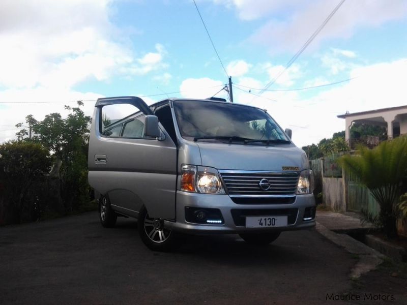 Nissan van 2006 sale
