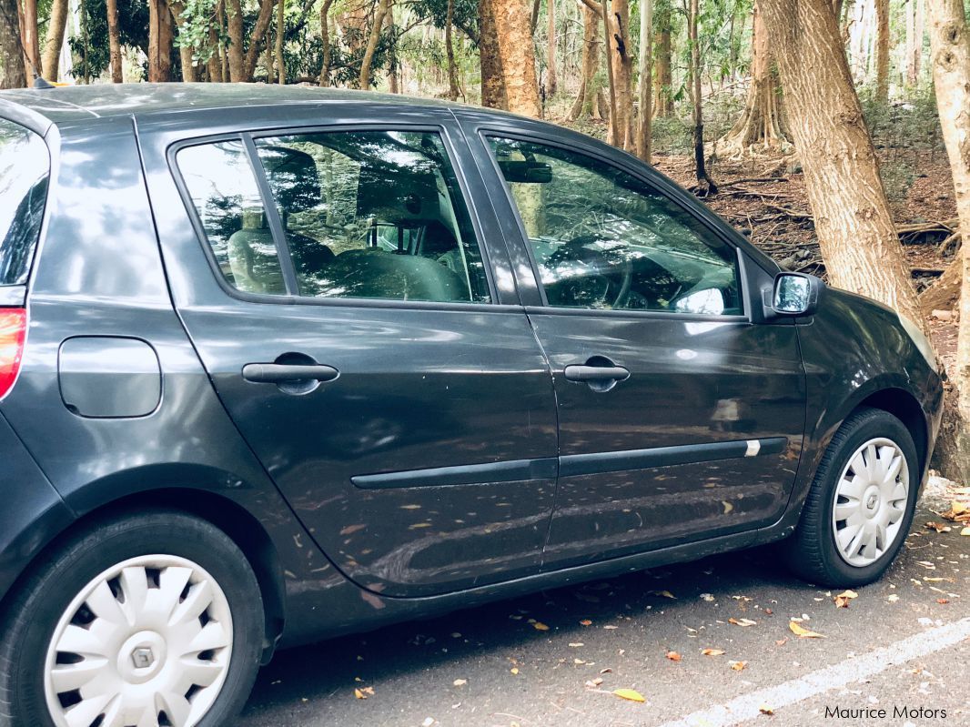 Renault Clio in Mauritius