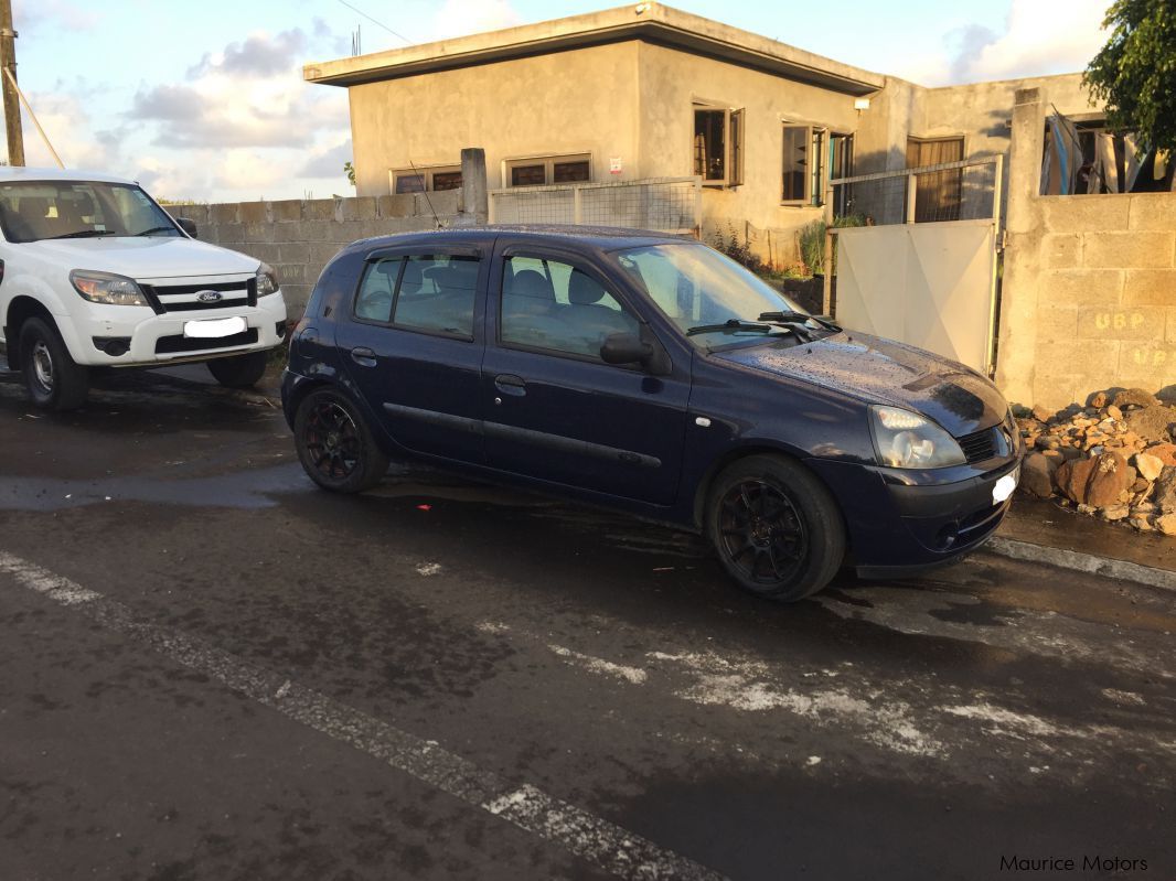 Renault clio in Mauritius