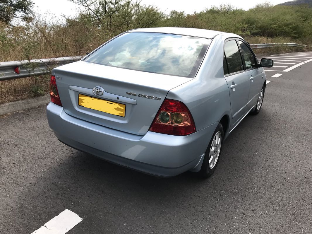 Nze120 toyota corolla