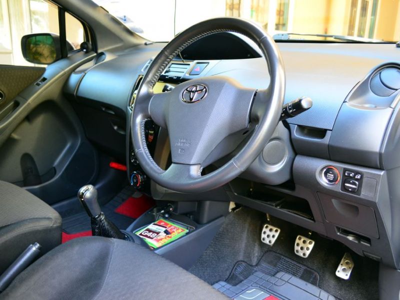 Toyota Vitz RS in Mauritius