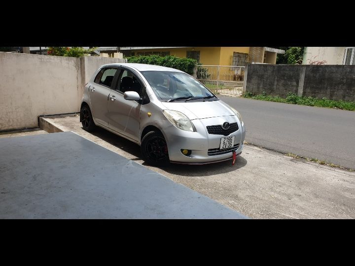 Toyota Vitz in Mauritius