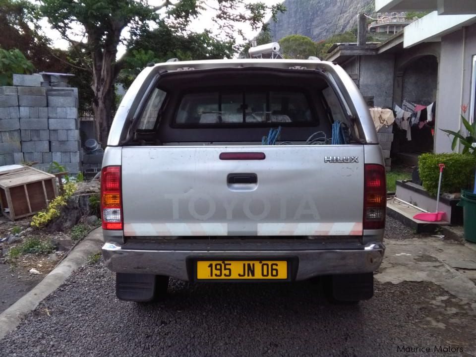 Toyota hillux in Mauritius