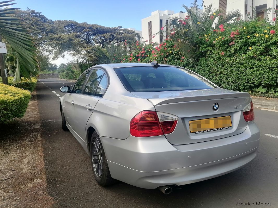 BMW 316i e90 in Mauritius