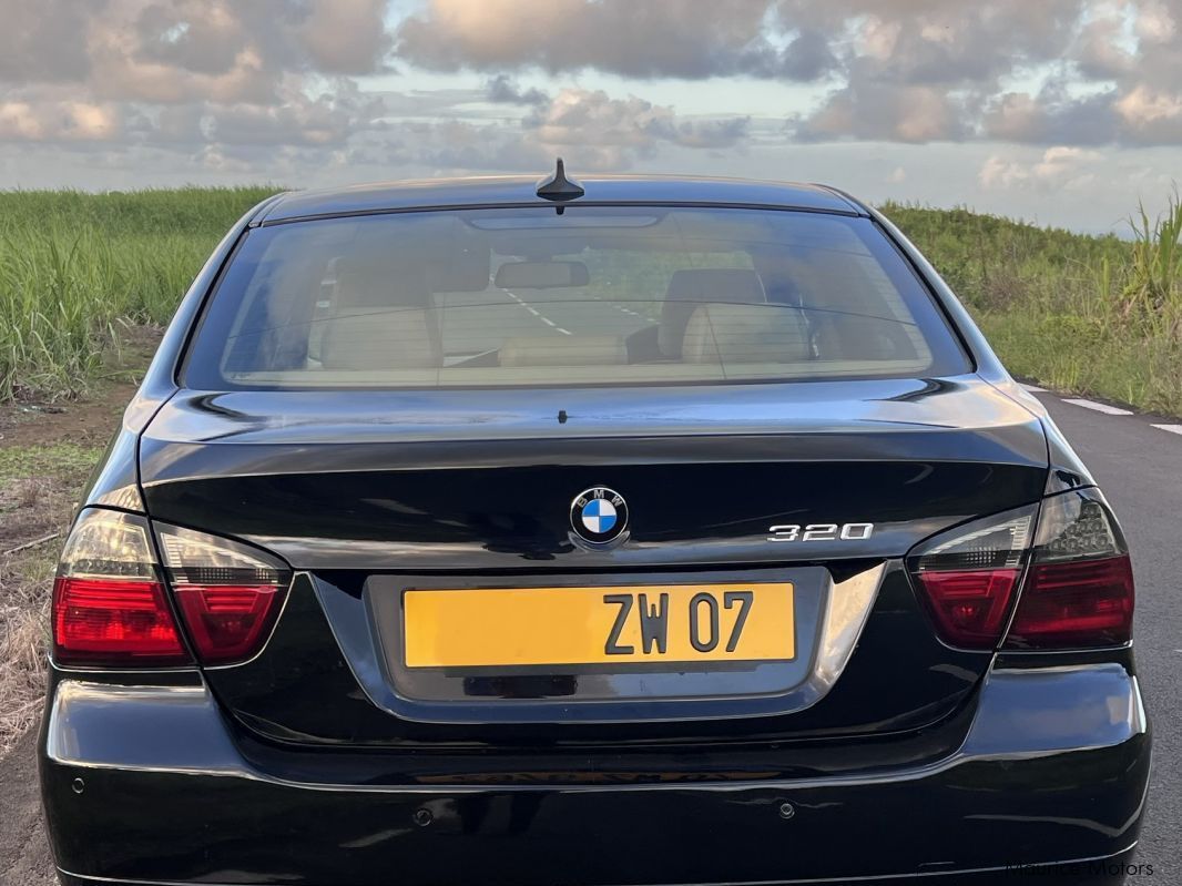 BMW 320i in Mauritius