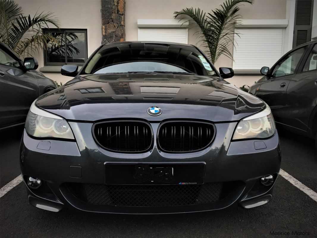 BMW 540i in Mauritius