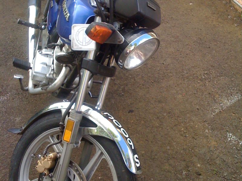 Honda CGL 125 in Mauritius