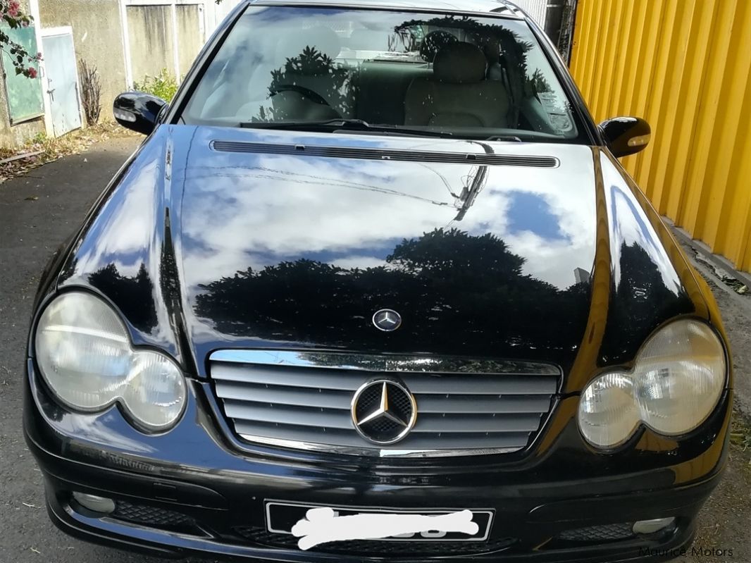 Mercedes-Benz C200 K Kompressor in Mauritius