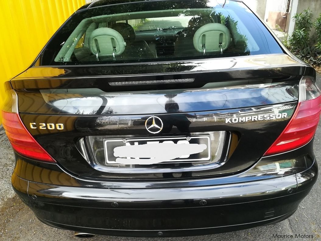 Mercedes-Benz C200 K Kompressor in Mauritius