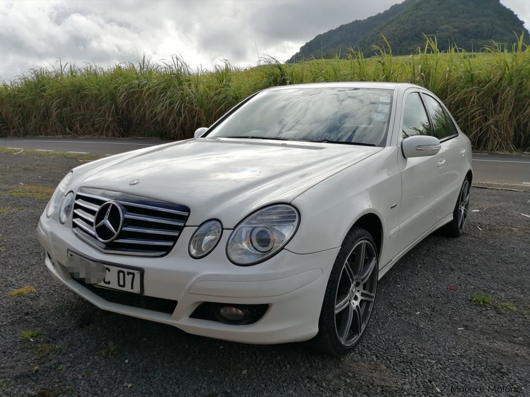 Mercedes-Benz E200 Kompressor in Mauritius