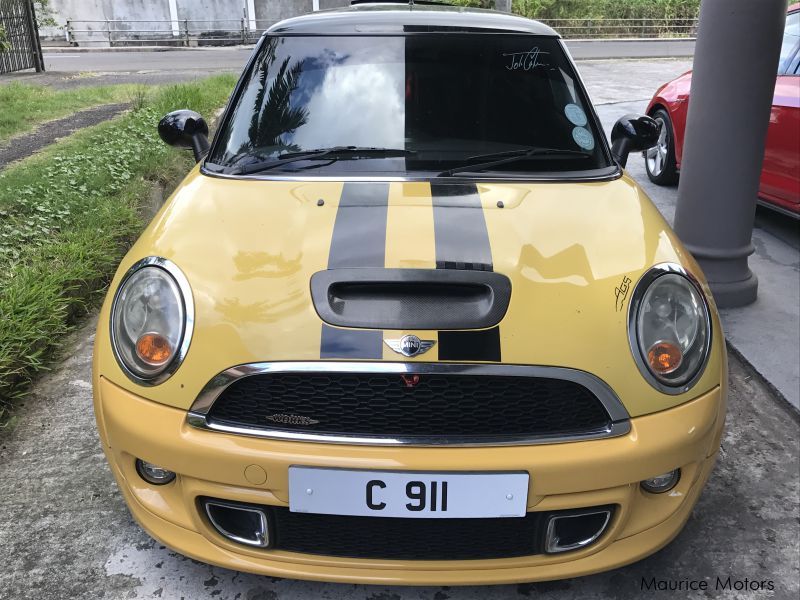 Mini Cooper S John cooper works in Mauritius