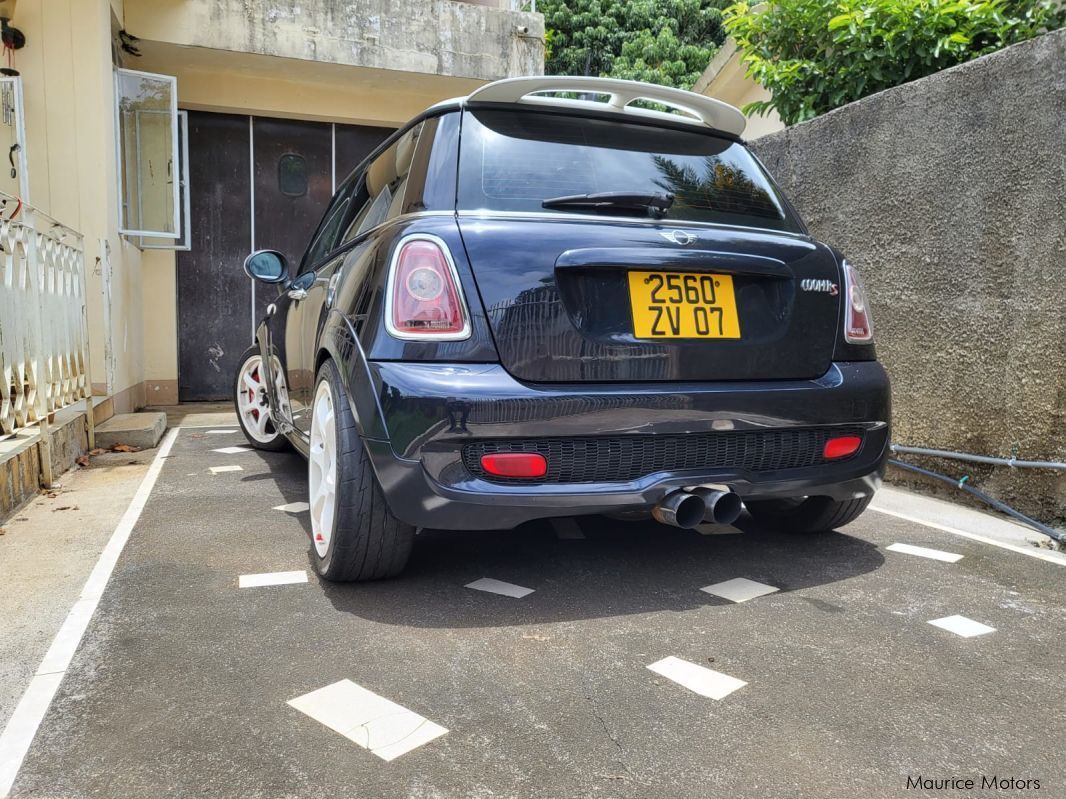 Mini Cooper S in Mauritius