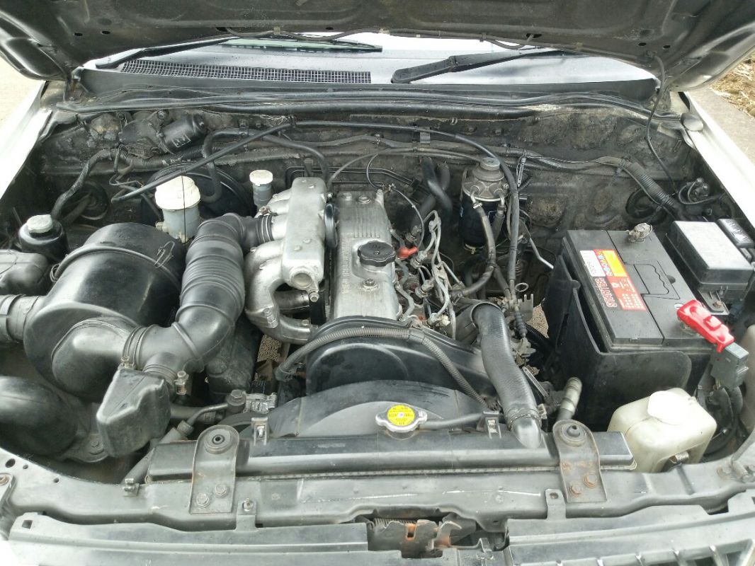 Mitsubishi L200 2x4 in Mauritius