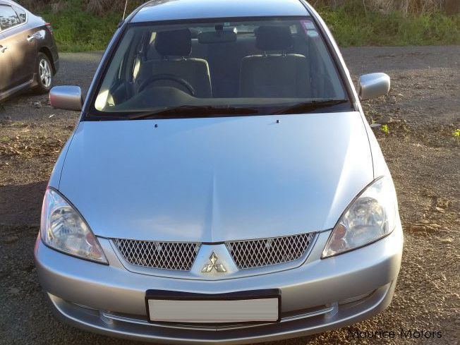 Mitsubishi Lancer GLX in Mauritius