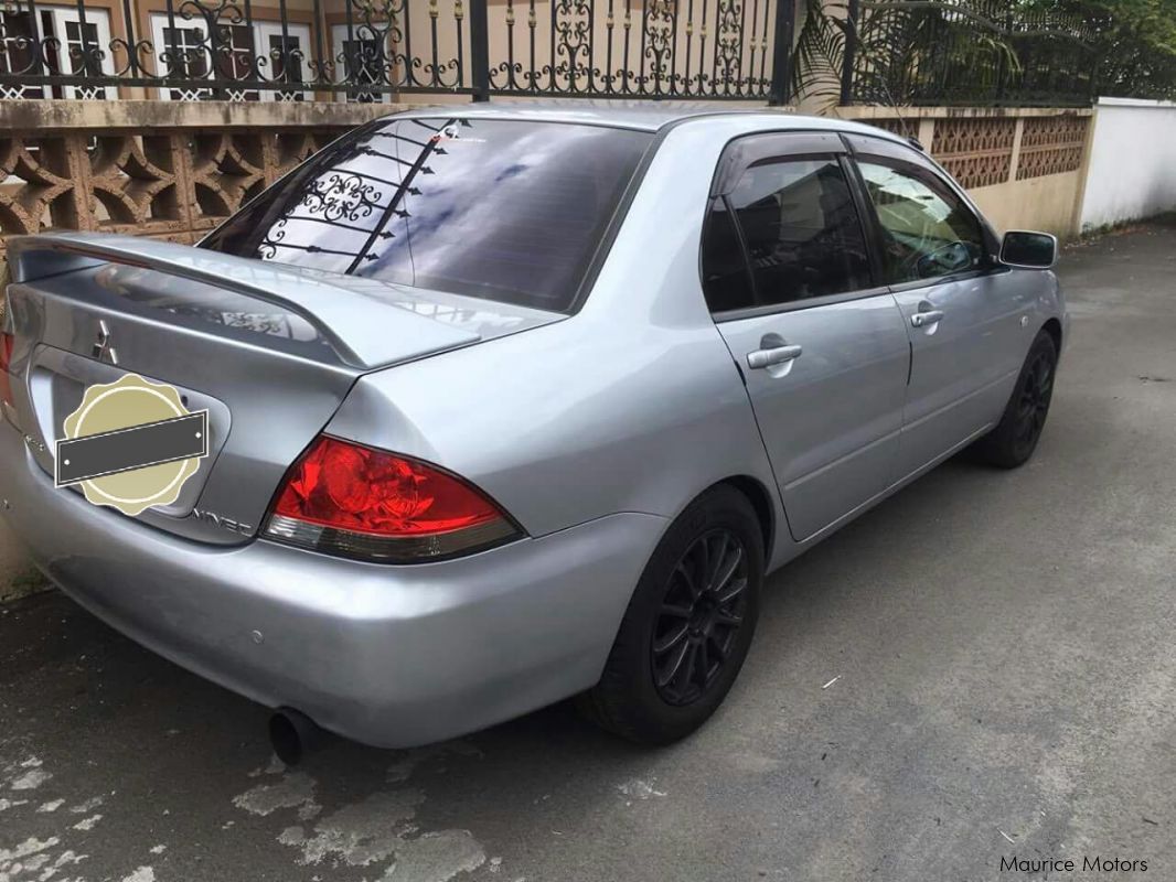 Mitsubishi lancer gdi engine Mitsubishi lancer gdi engine