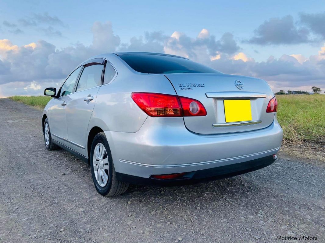 Used Nissan Bluebird 2007 Bluebird for sale Trois Boutiques Nissan