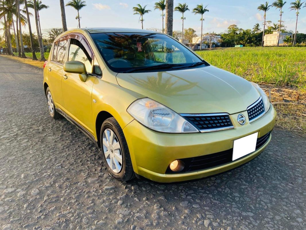 Used Nissan Tiida 2007 Tiida for sale Trois Boutiques Nissan Tiida