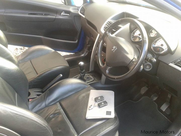 Peugeot 207 sport xs 150hp in Mauritius