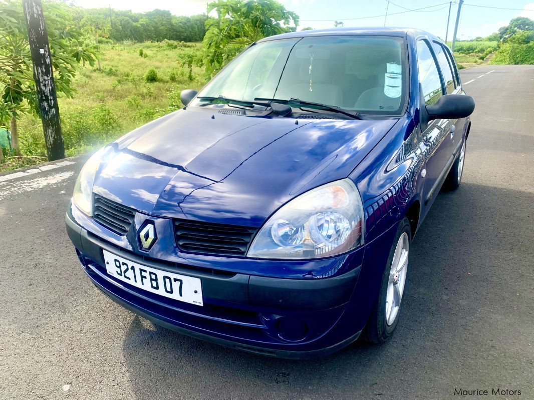 Renault Clio Campus in Mauritius