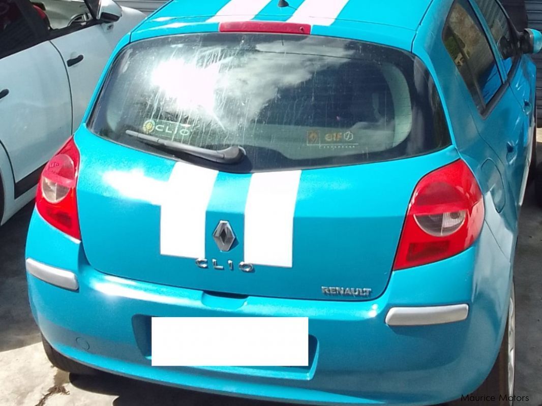 Renault Clio Phase 3 in Mauritius