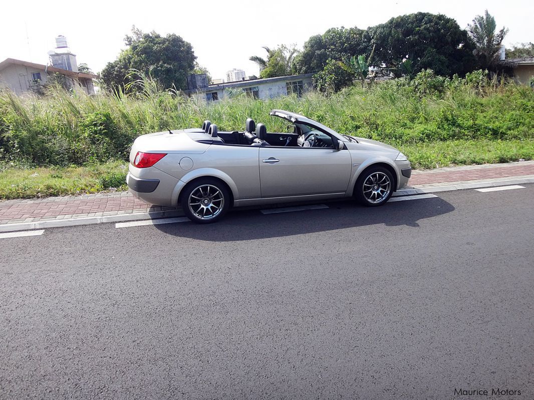 Renault MEGANE CABRIOLET KARMANN in Mauritius