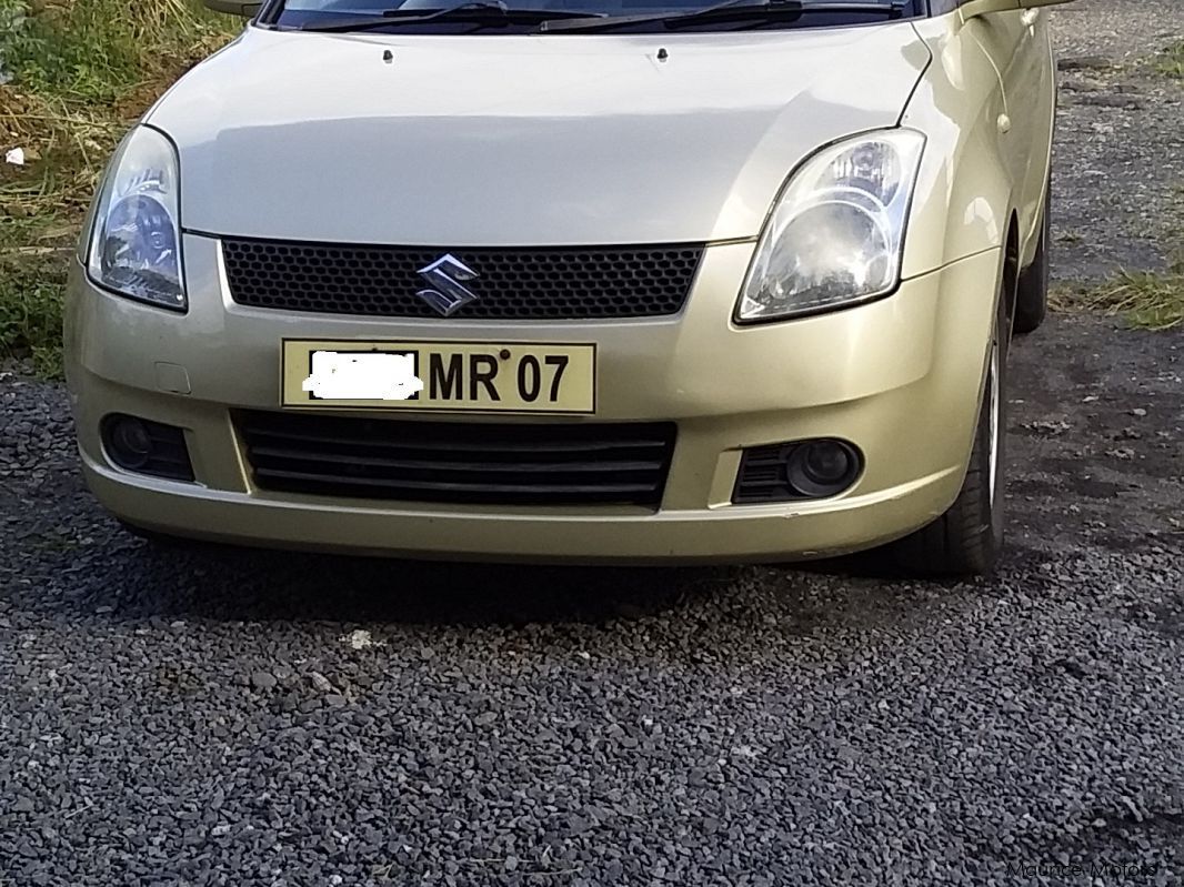 Suzuki swift in Mauritius