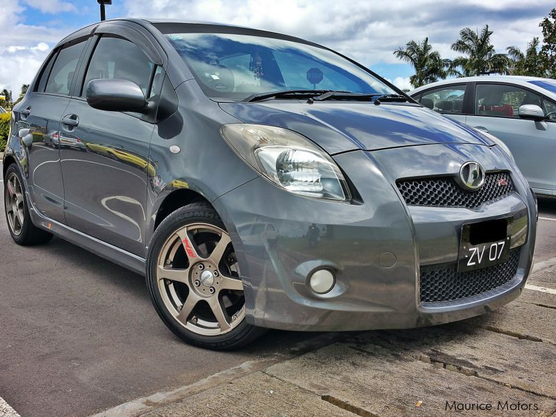Toyota Vitz RS 2010 года