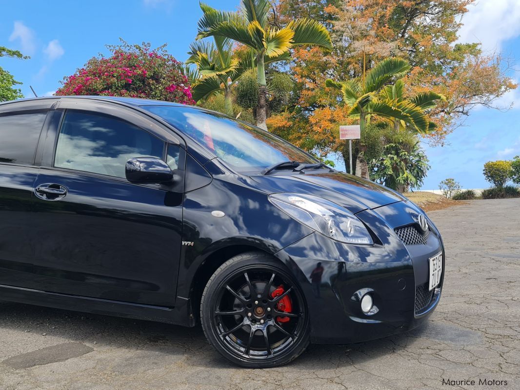 Toyota Vitz RS in Mauritius