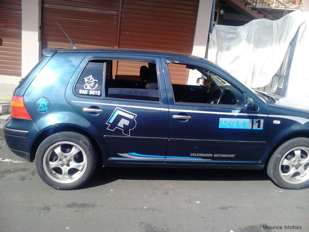 Volkswagen GOLF 4 in Mauritius