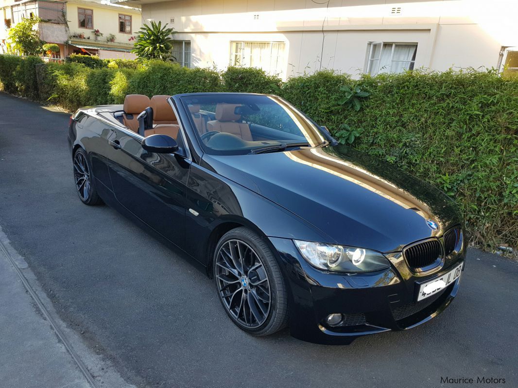 BMW 325i cabriolet in Mauritius