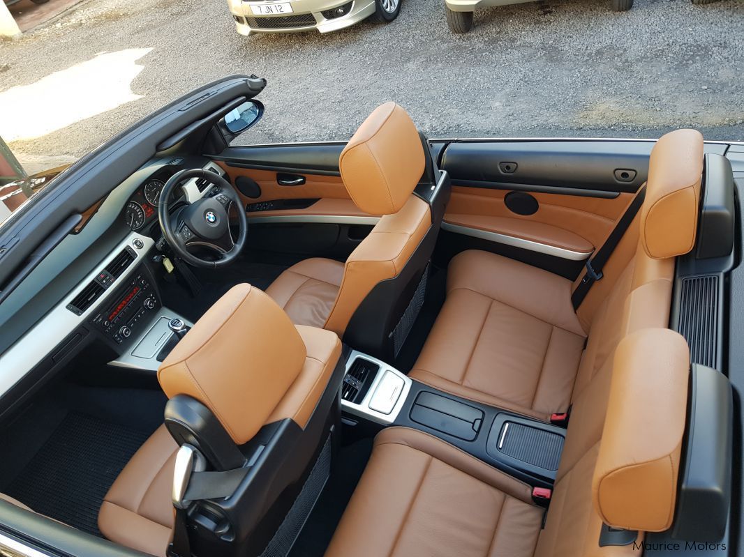 BMW 325i cabriolet in Mauritius