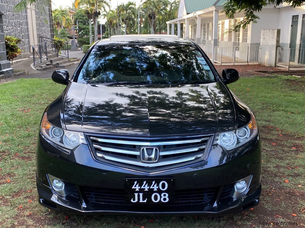 Honda Accord in Mauritius
