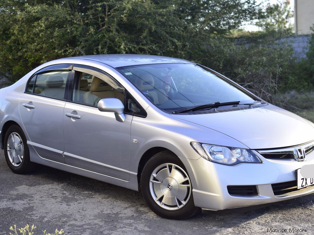 Honda Civic Hybrid in Mauritius