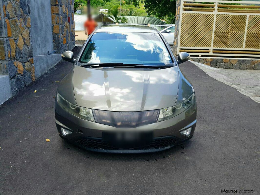 Used Honda Civic fn  2008 Civic fn for sale  La Gaulette 