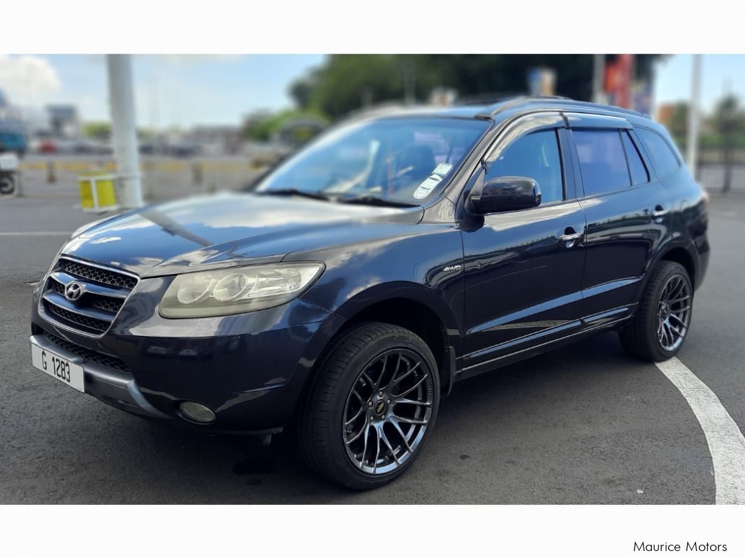 Hyundai Santa Fe in Mauritius