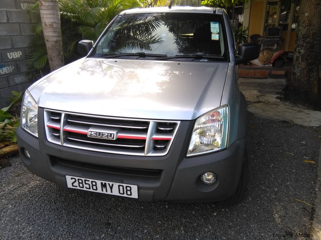 Isuzu KB 250 in Mauritius