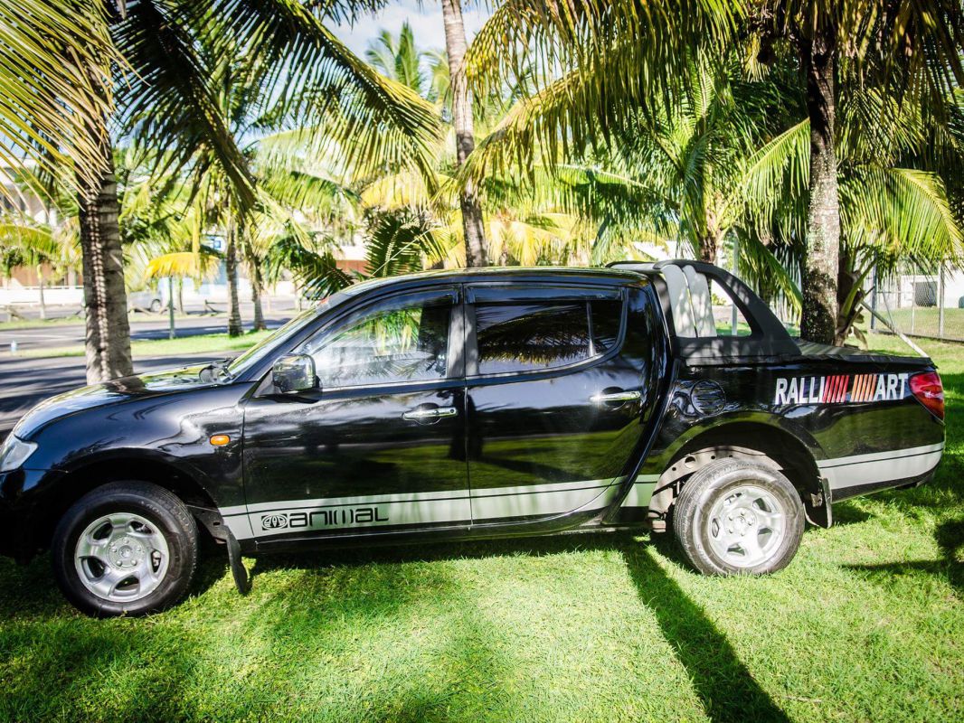 Mitsubishi L200 Sportero 4X2 in Mauritius