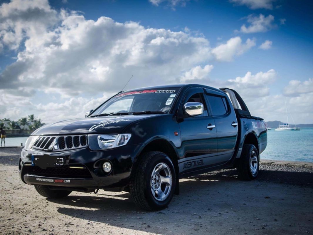 Mitsubishi L200 Sportero 4X2 in Mauritius