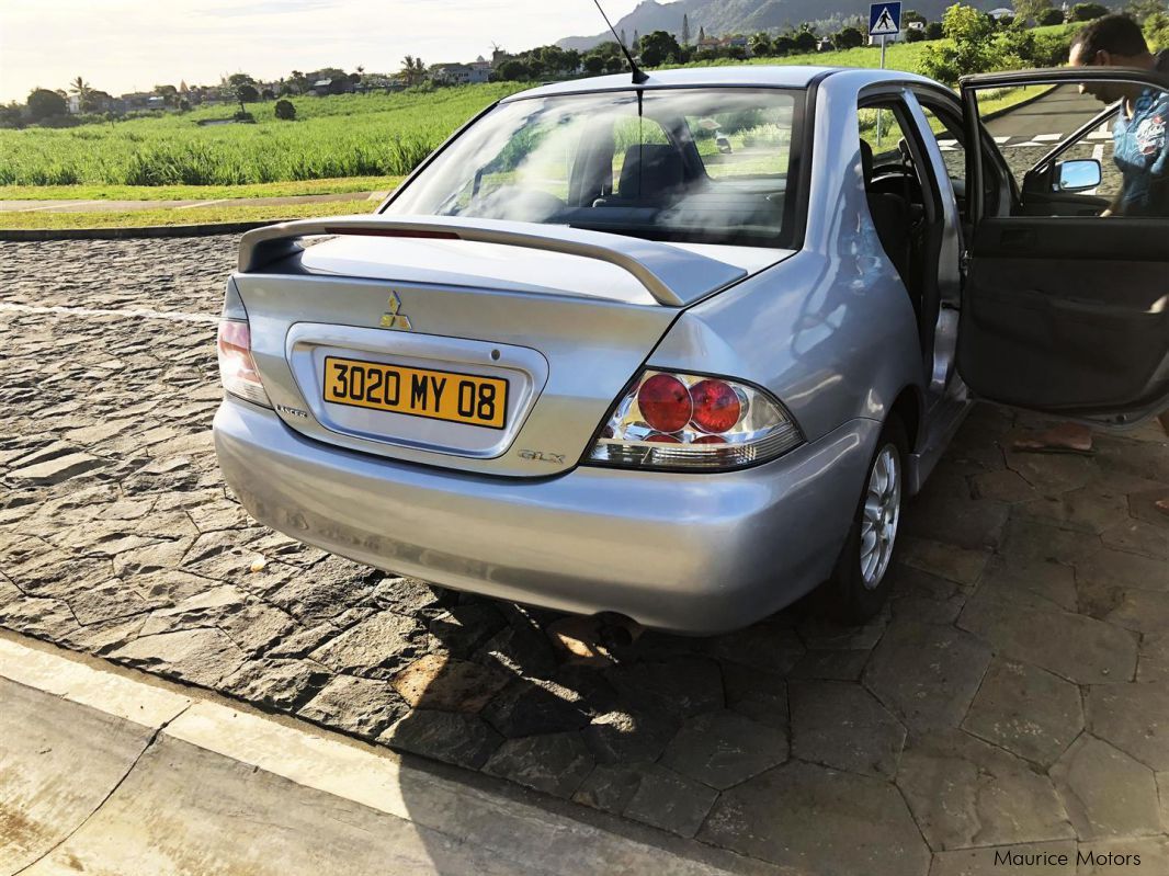 Mitsubishi Lancer GLX in Mauritius