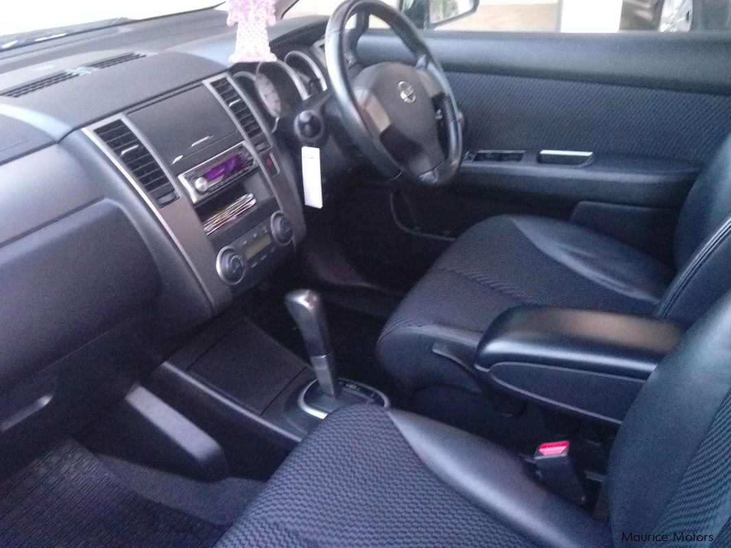 Nissan Tiida Hatchback 1.6 in Mauritius
