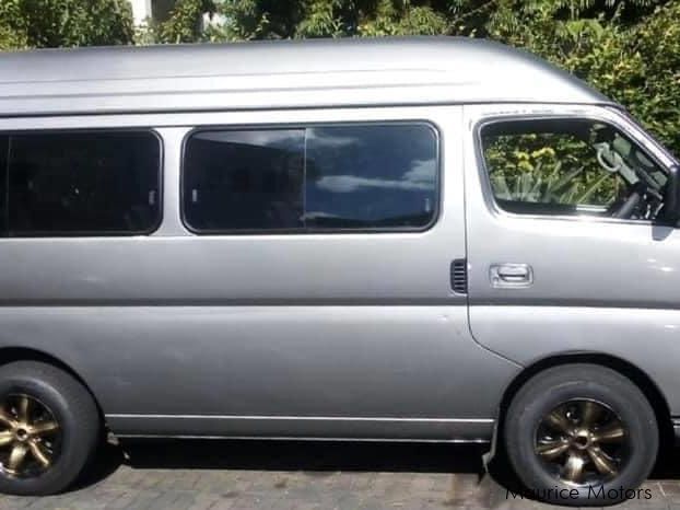 nissan 15 seater