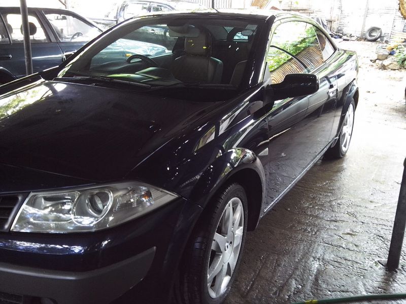 Renault MEGANE CABRIOLET in Mauritius