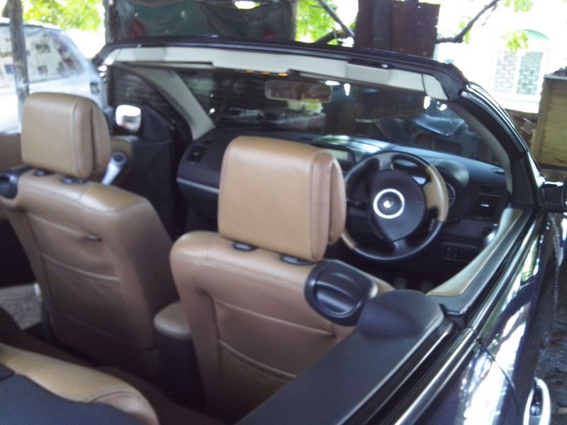 Renault MEGANE CABRIOLET in Mauritius