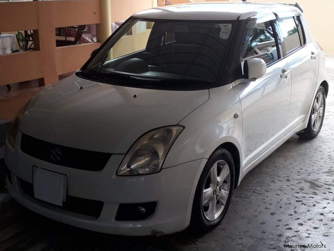 Suzuki Swift (japan) in Mauritius